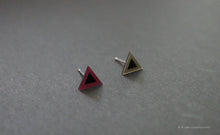 Load image into Gallery viewer, 3D Earrings_ triangle / triangle _ pink / gray - A.pair Earrings_contemporary jewelry