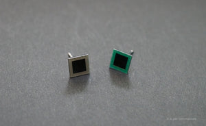 3D Earrings_ square / square  _  gray / emerald - A.pair Earrings_contemporary jewelry